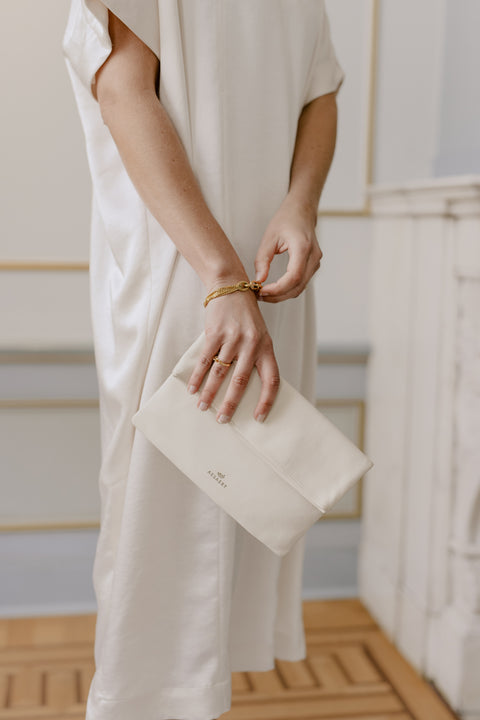 Astrid clutch - off white